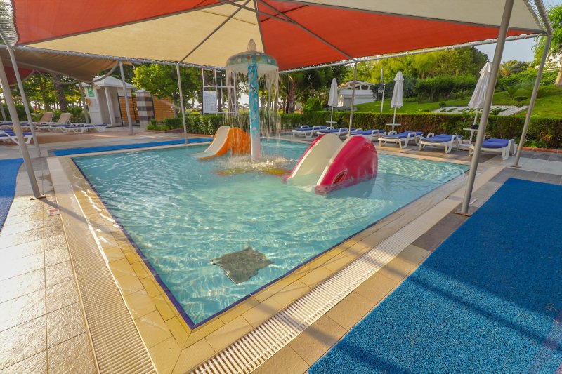 Queens Park Le Jardin Kemer