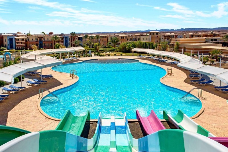 Marsa Alam utazás Radisson Marina Resort Port Ghalib