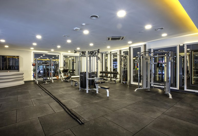 Kusadasi utazás Ramada Hotel & Suites Kusadasi