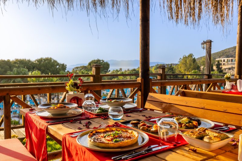 Kusadasi utazás Ramada Resort Kusadasi & Golf