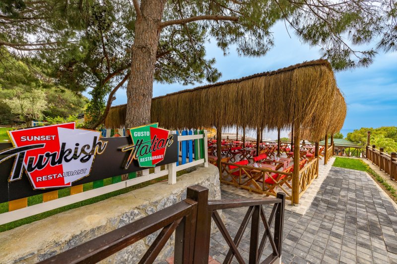 Kusadasi utazás Ramada Resort Kusadasi & Golf