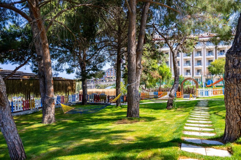Kusadasi utazás Ramada Resort Kusadasi & Golf