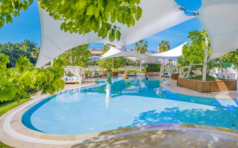 Belek utazás Regnum Carya