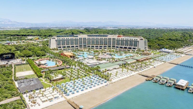 Belek utazás Regnum The Crown