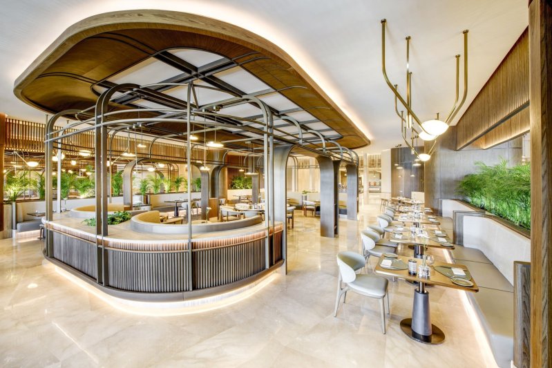 Belek utazás Regnum The Crown