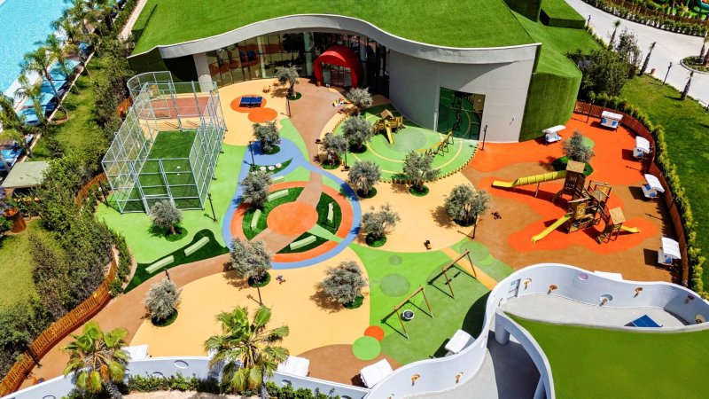 Belek utazás Regnum The Crown