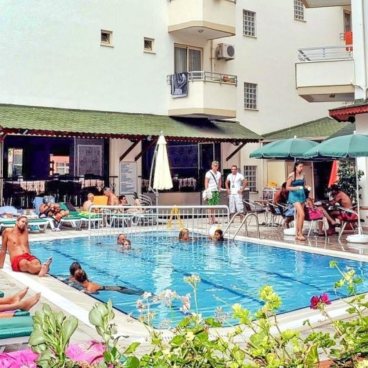 Alanya utazás Remi Hotel