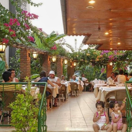 Alanya utazás Remi Hotel