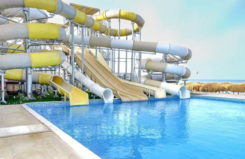 Hurghada utazás Rewaya Luxury Resort