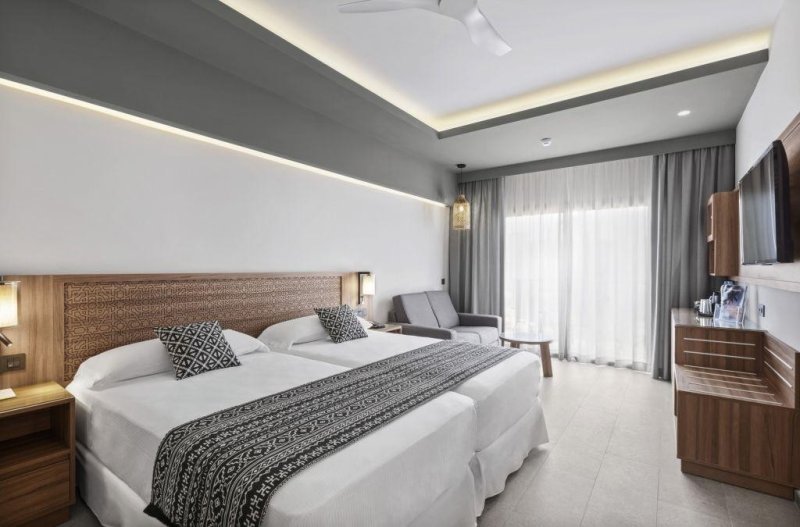 Zöld-foki-szigetek Sal utazás Riu Palace