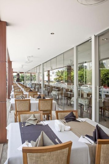 Alanya utazás Riviera Hotel and Spa