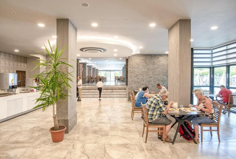 Alanya utazás Riviera Zen Hotel