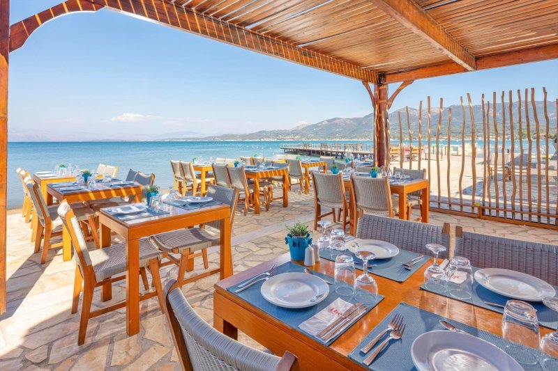 Korfu utazás Roda Beach Resort & Spa