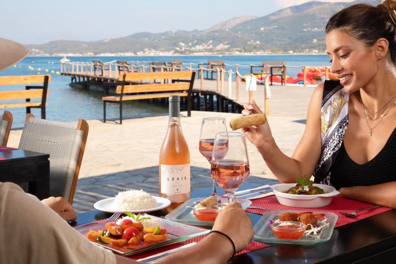 Korfu utazás Roda Beach Resort & Spa