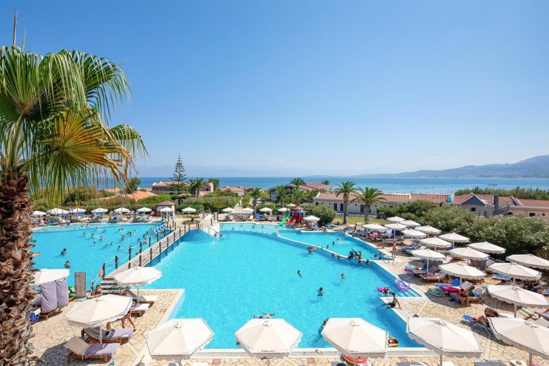 Korfu utazás Roda Beach Resort & Spa