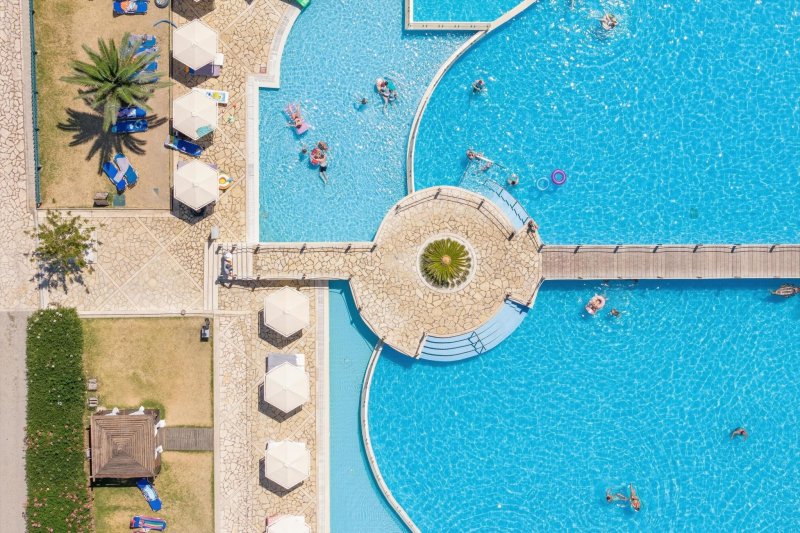 Korfu utazás Roda Beach Resort & Spa