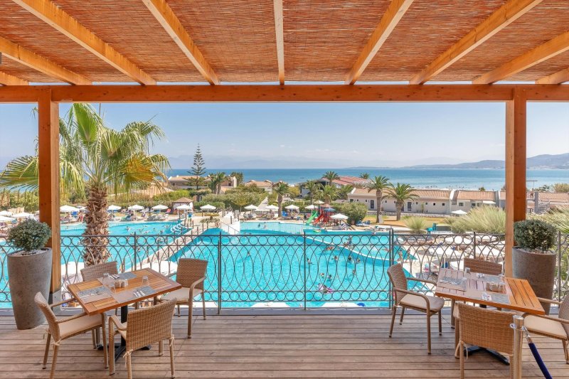 Korfu utazás Roda Beach Resort & Spa