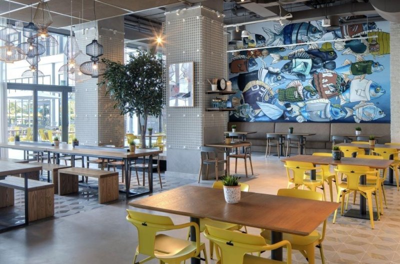 Dubai utazás Rove La Mer Beach