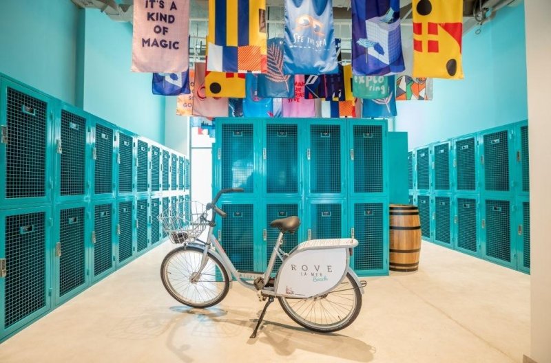 Dubai utazás Rove La Mer Beach