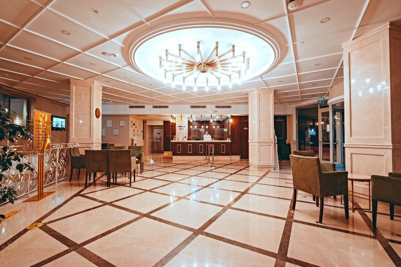 Royal Atlantis Beach Side