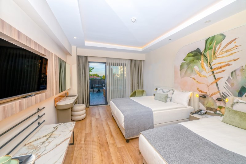 Side utazás Royal Atlantis Icon