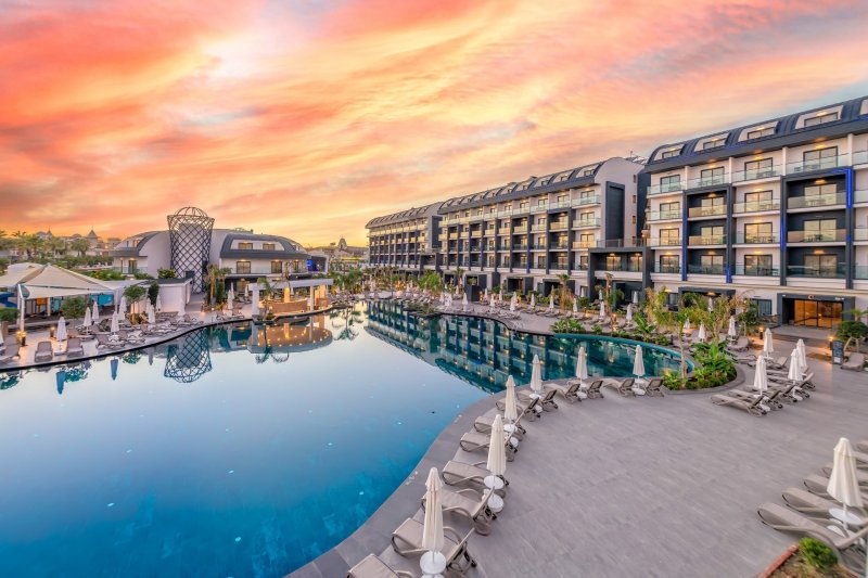 Side utazás Royal Atlantis Icon