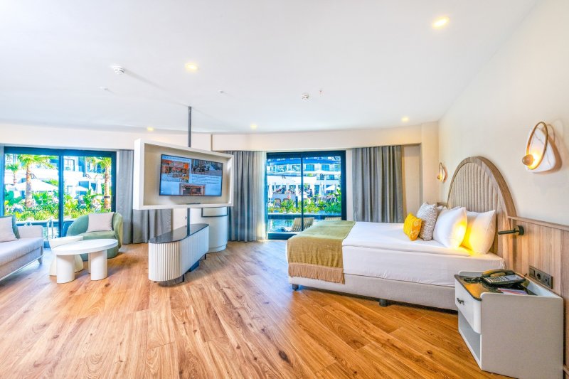 Lakosztály úszómedencével