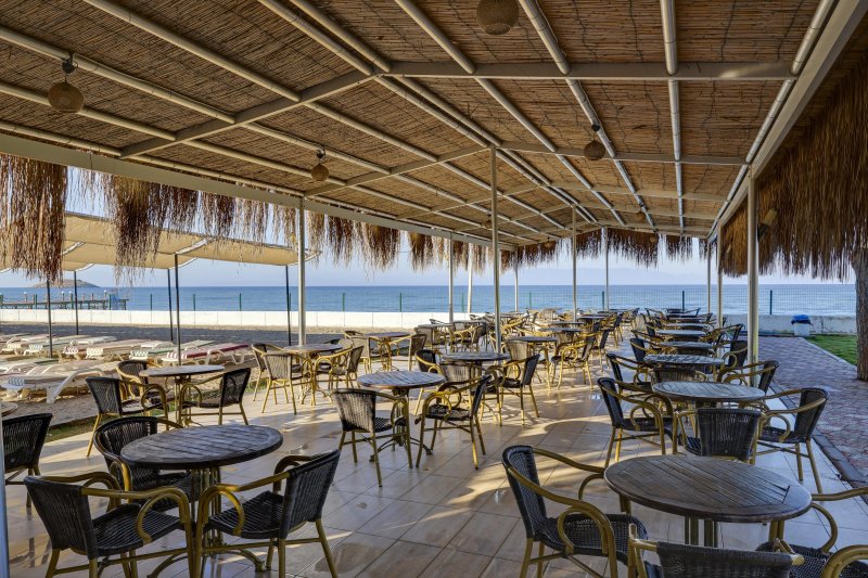 Kusadasi utazás Royal Beach Club