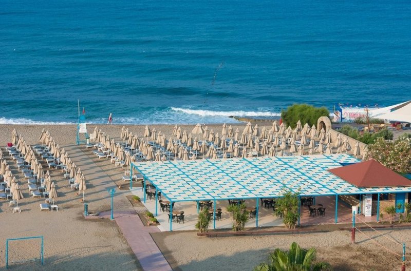 Alanya utazás Royal Garden Beach