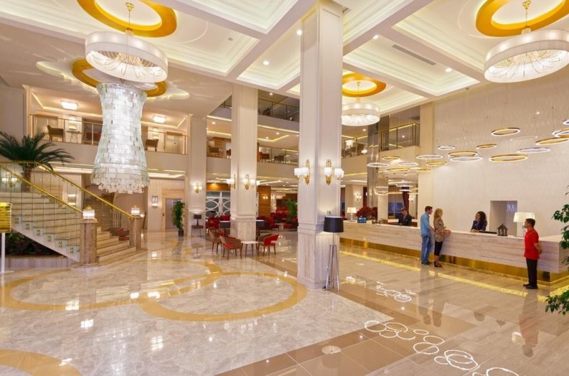 Alanya utazás Royal Garden Beach