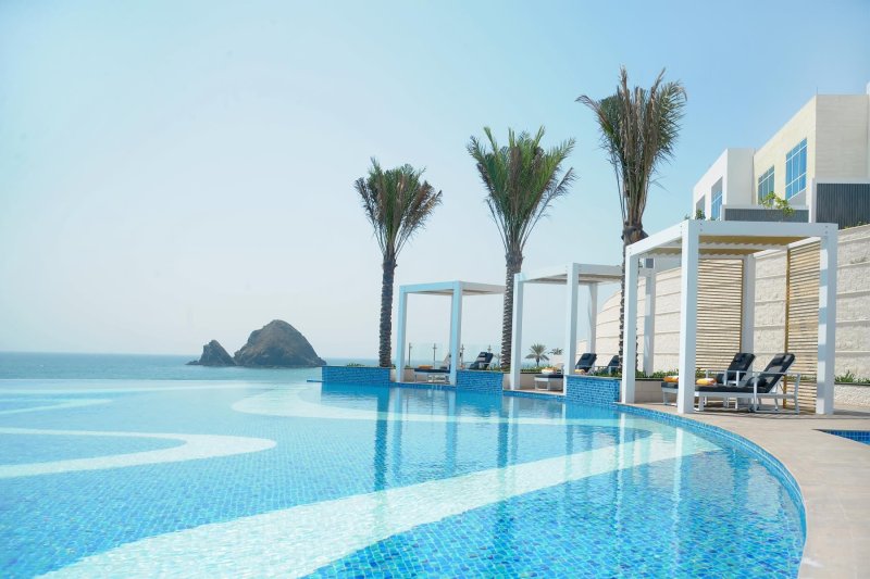 Fujairah utazás Royal M Al Aqah Beach Hotel and Resort