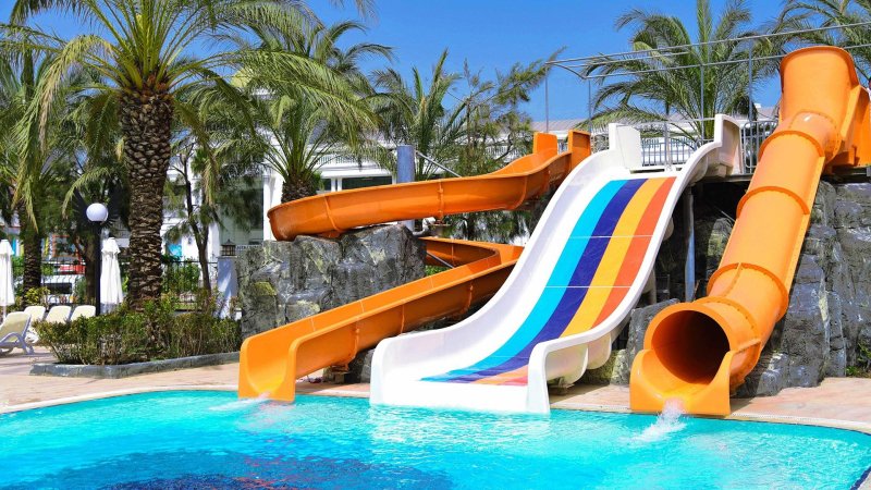 Antalya utazás Royal Wings