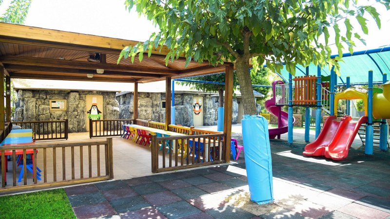 Antalya utazás Royal Wings