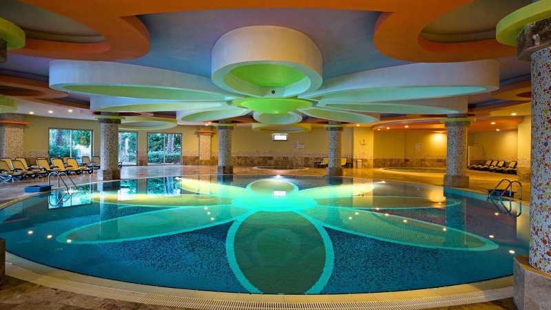 Antalya utazás Royal Wings