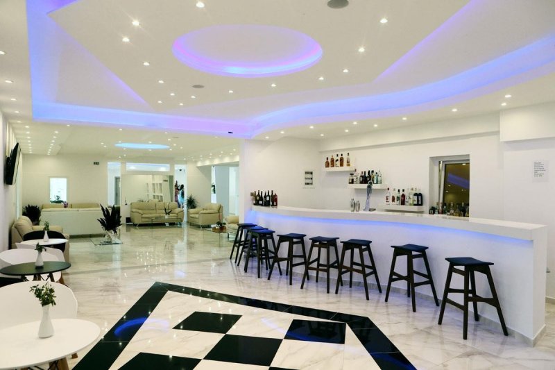 Korfu utazás Saint George Palace