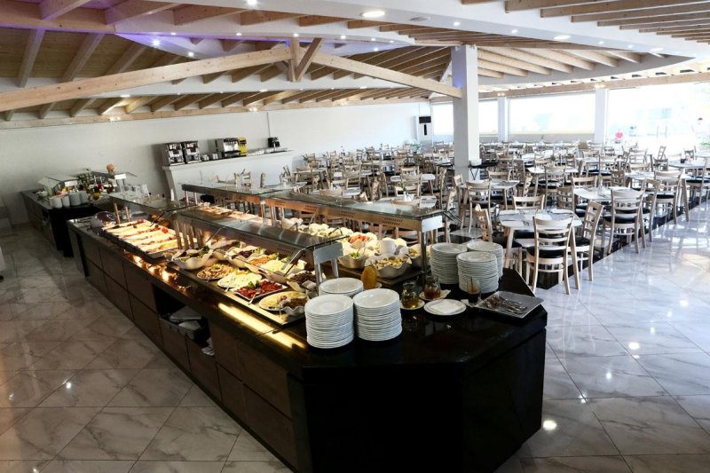 Korfu utazás Saint George Palace