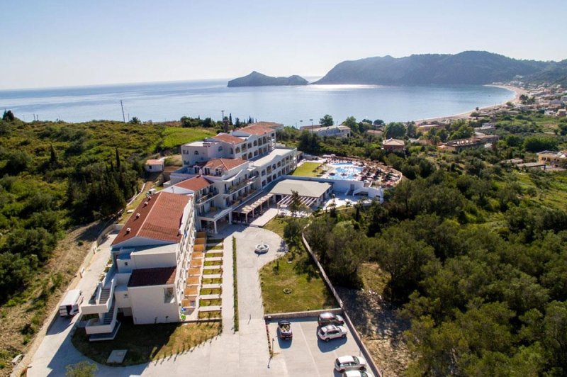 Korfu utazás Saint George Palace