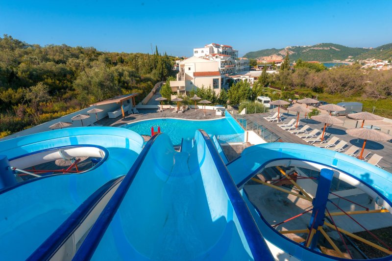 Korfu utazás Saint George Palace