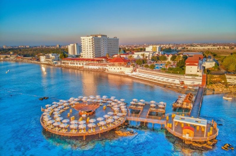 Észak-Ciprus utazás Salamis Bay Conti Resort