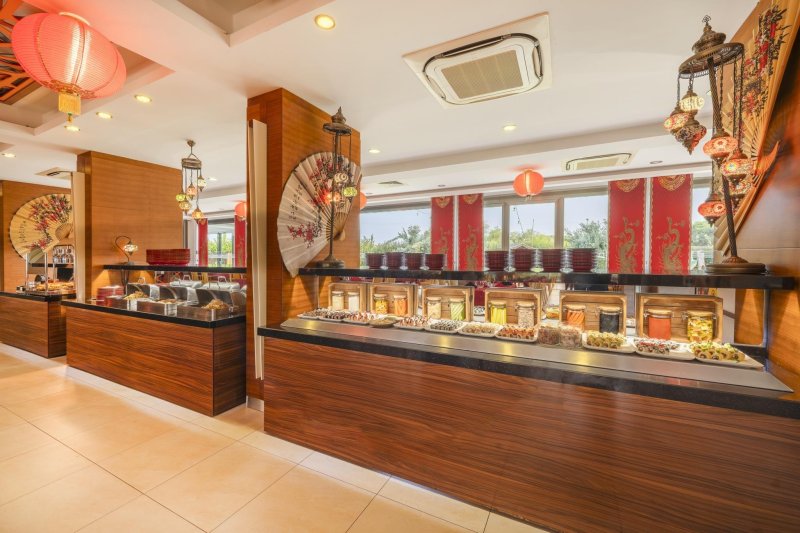 Észak-Ciprus utazás Salamis Bay Conti Resort