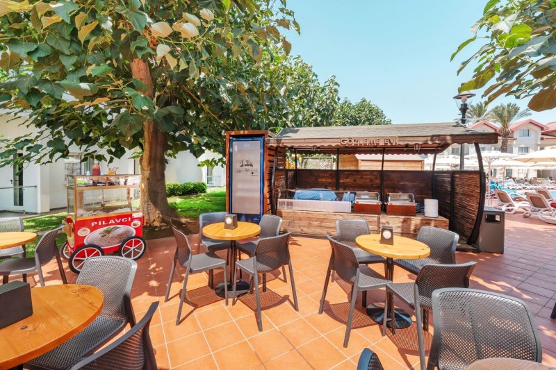 Észak-Ciprus utazás Salamis Bay Conti Resort