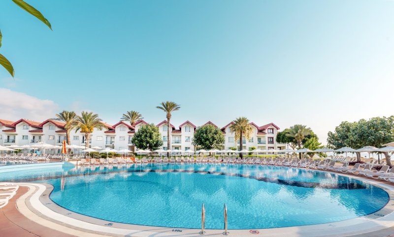 Észak-Ciprus utazás Salamis Bay Conti Resort