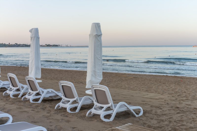 Sandy Beach Side