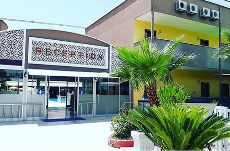 Side utazás Sayanora