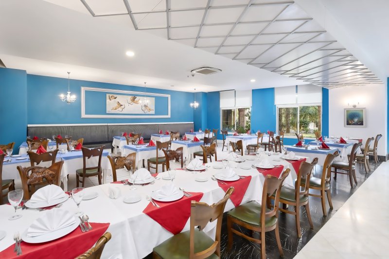 Seaden Sea World Resort and Spa Side