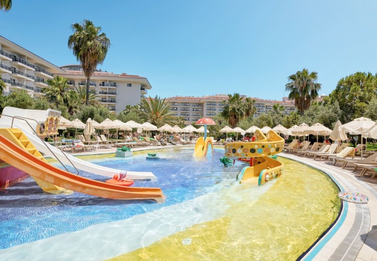 Seaden Sea World Resort and Spa Side