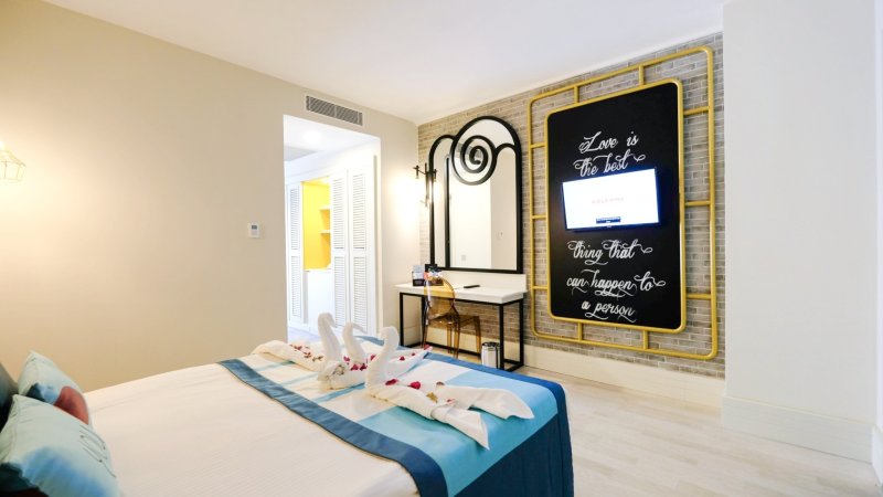 Seaden Valentine Resort Spa Side