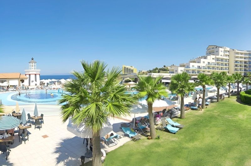 Kusadasi utazás Sealight Resort Hotel