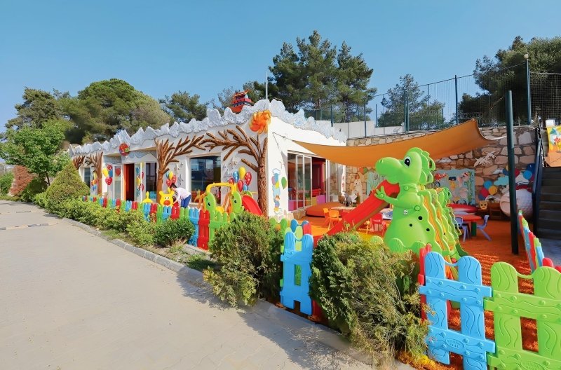 Kusadasi utazás Sealight Resort Hotel