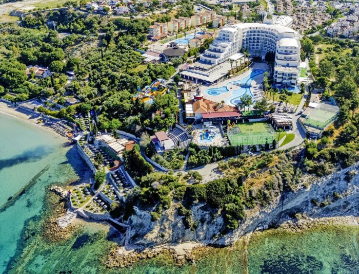 Kusadasi utazás Sealight Resort Hotel